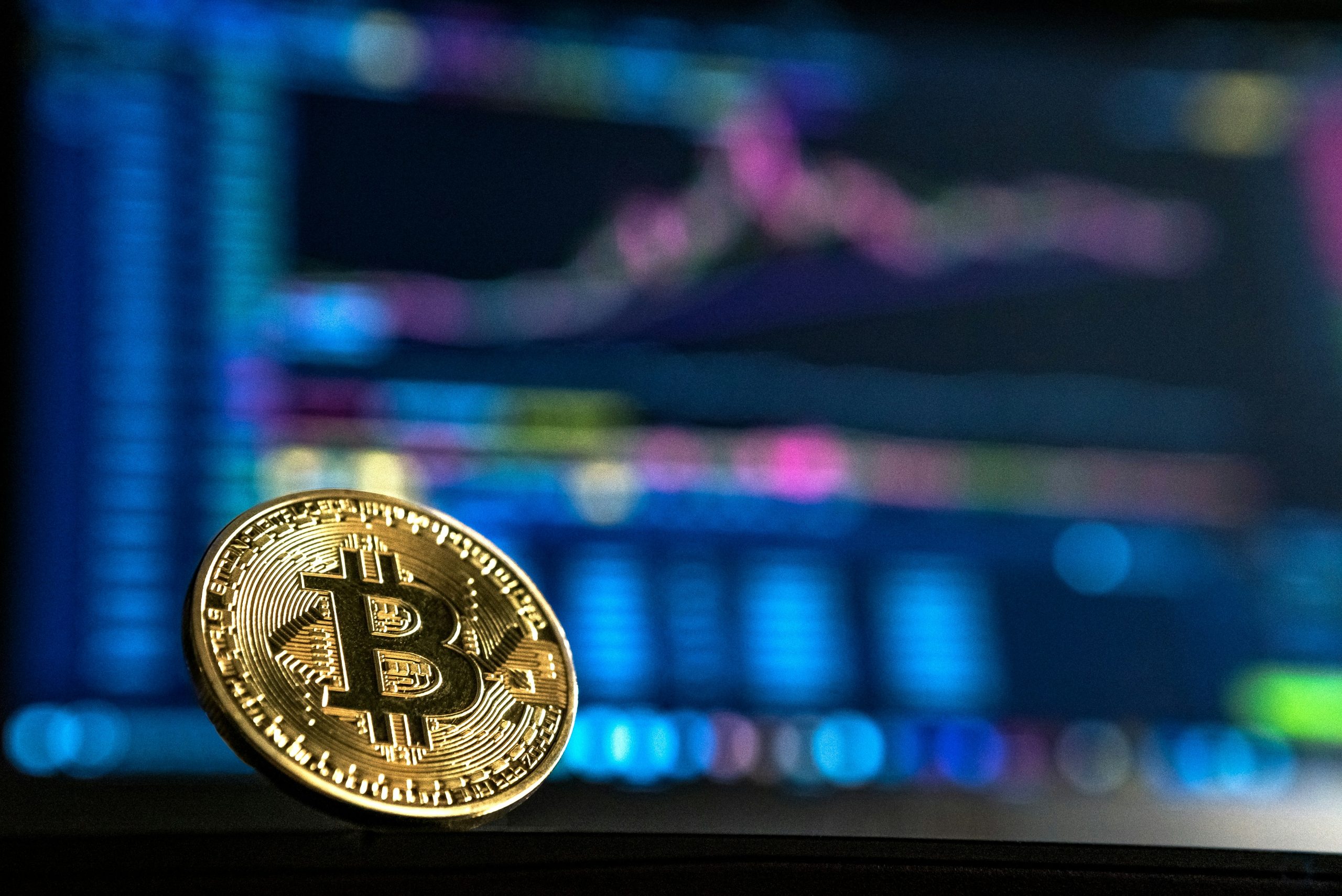 Bitcoin’s Current Dynamics: Labor Market and Support Levels